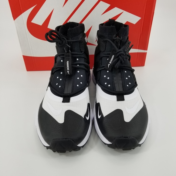 Nike Air Huarache Gripp AO1730-005 Black and White - Picture 2 of 6